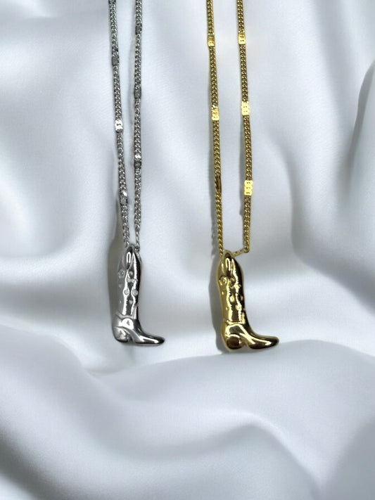 THE COWBOY BOOT NECKLACE