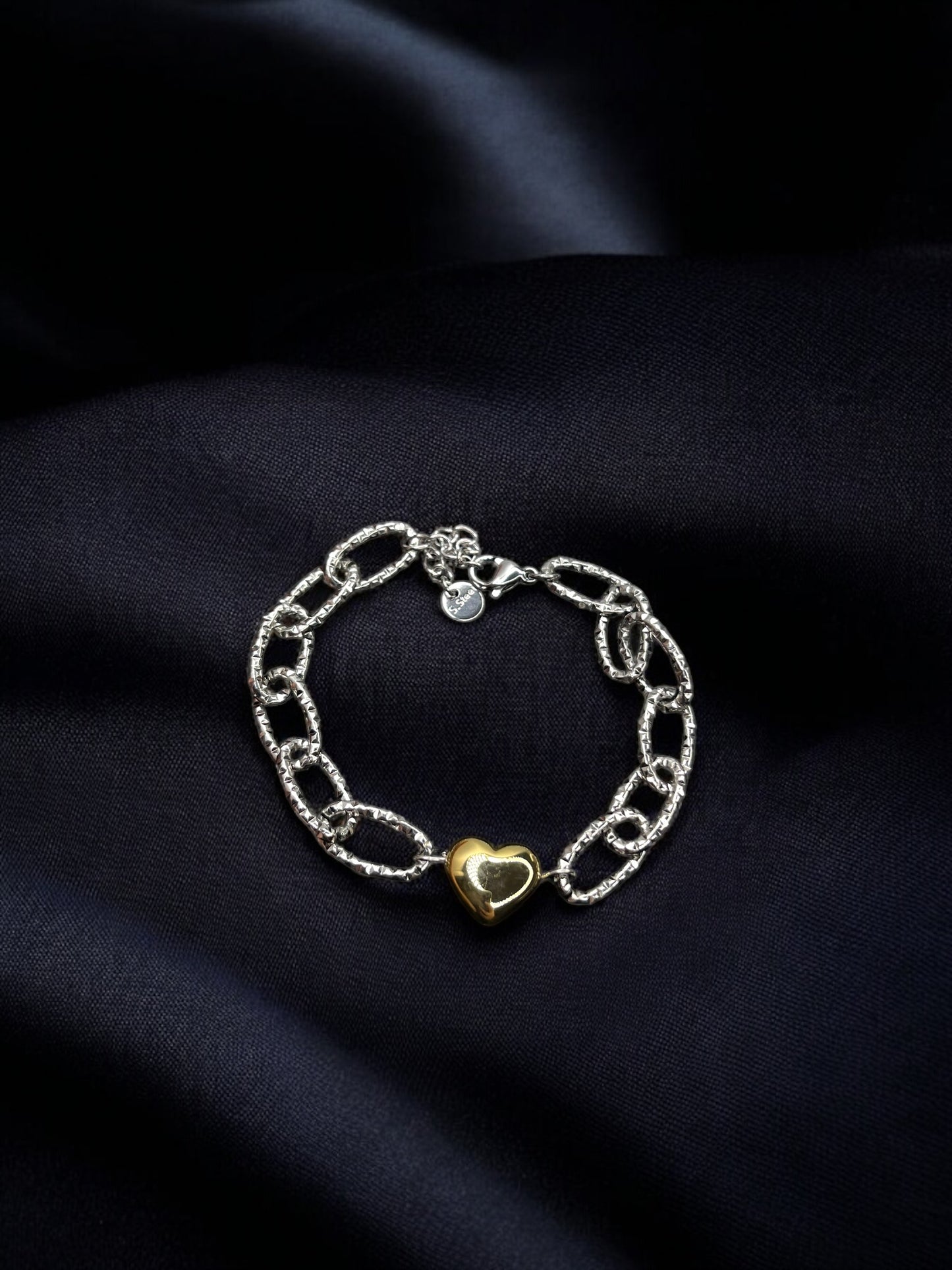 THE CORDIS BRACELET