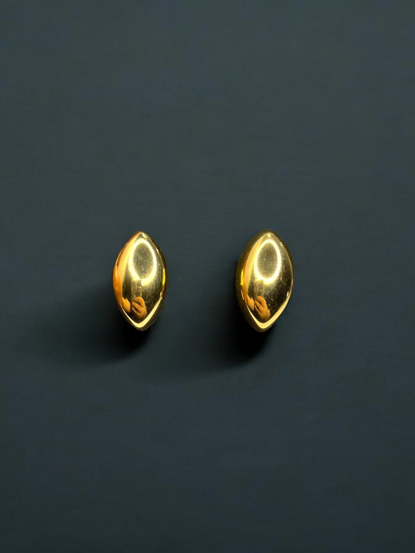 THE OPULYN EAR STUD