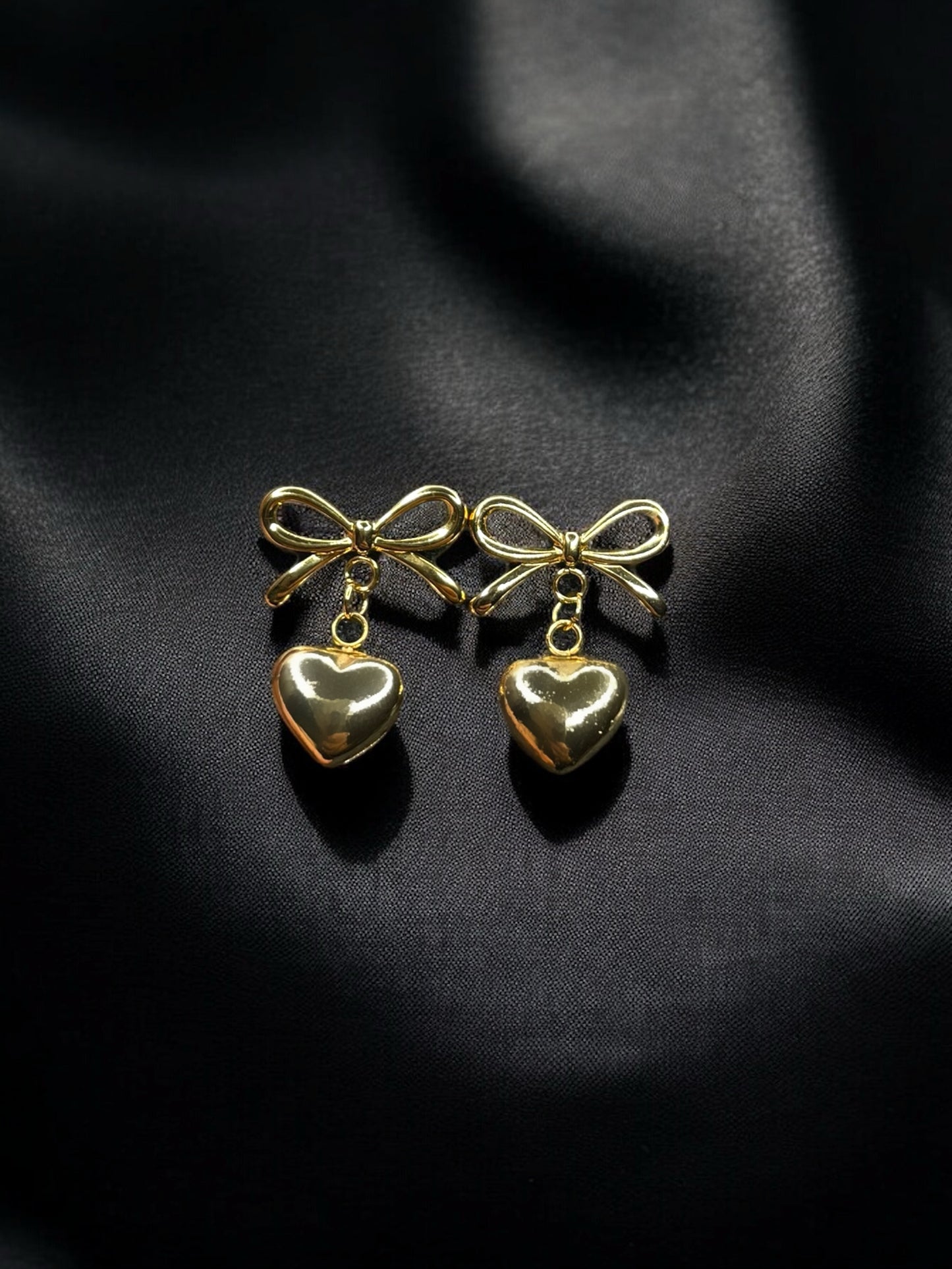 THE KNOT OF LOVE EARRINGS