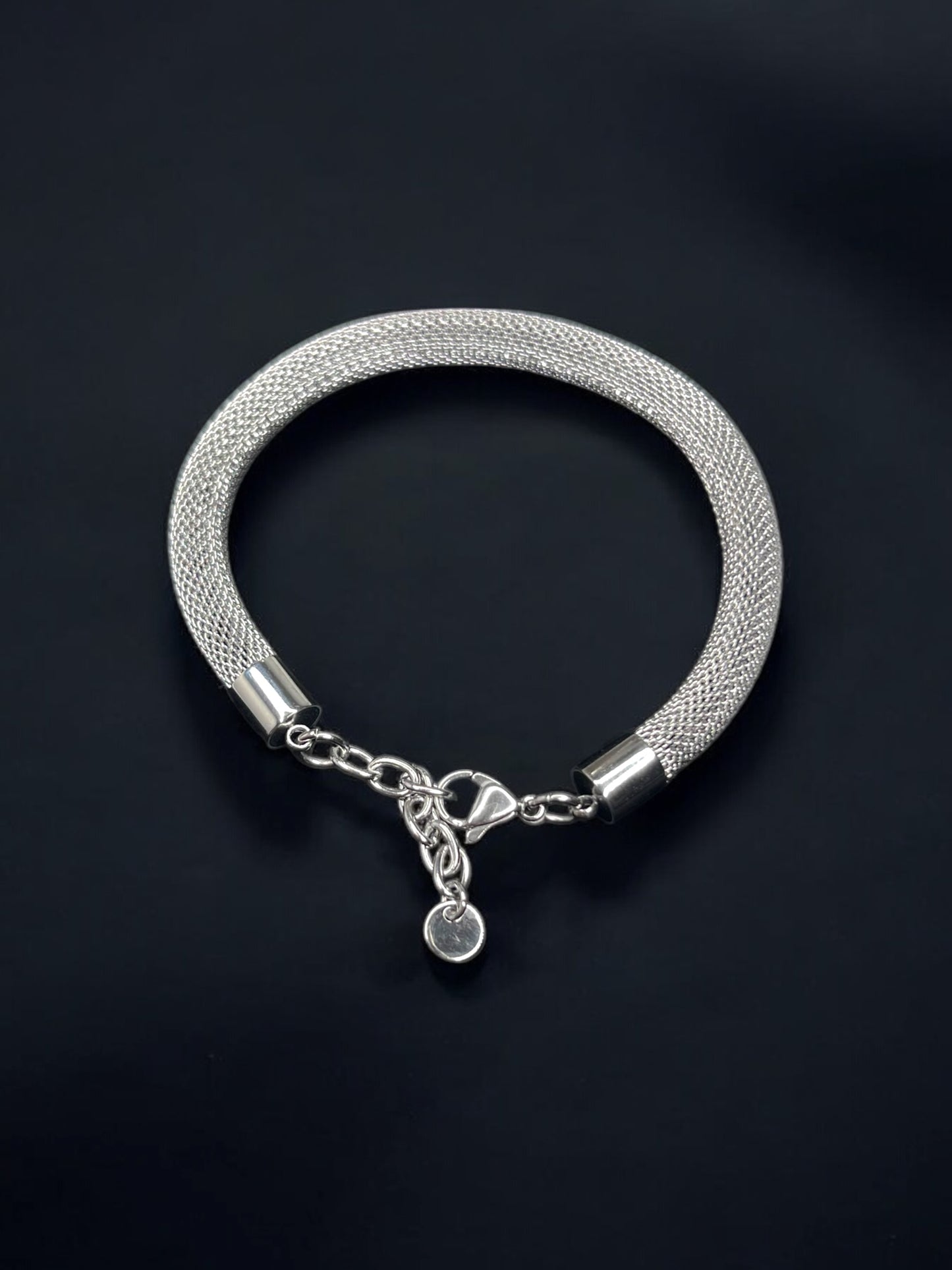 THE AZURA BRACELET