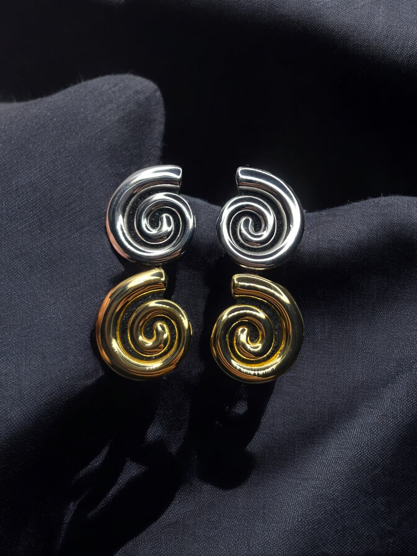 THE WHORLA EARRINGS