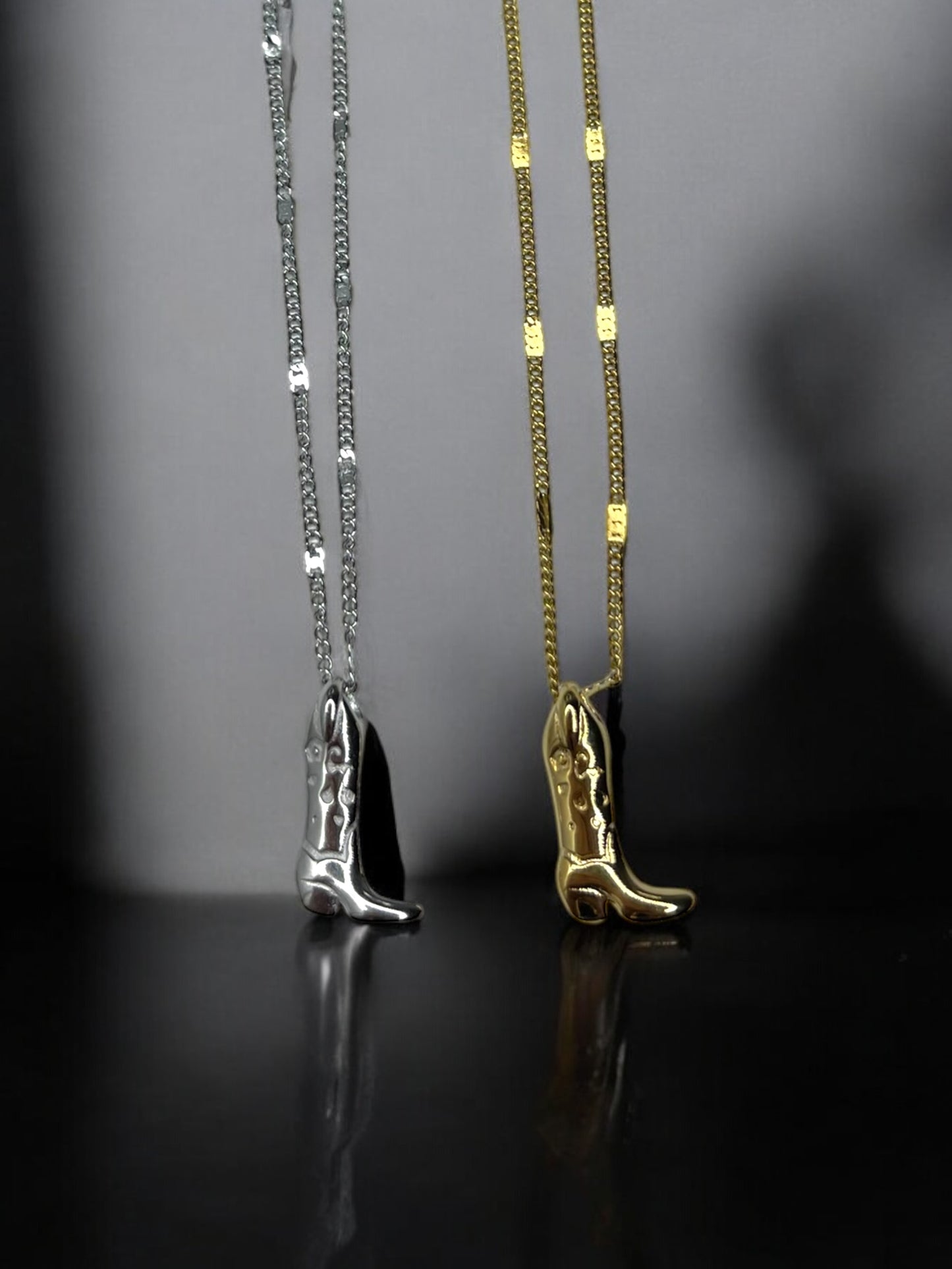 THE COWBOY BOOT NECKLACE